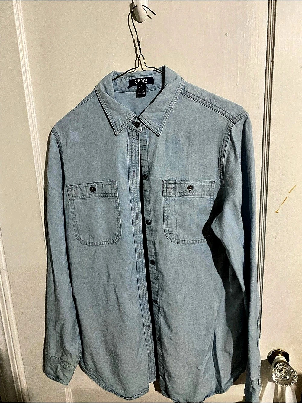 Chaps Button Down Shirt in Blue Size Medium